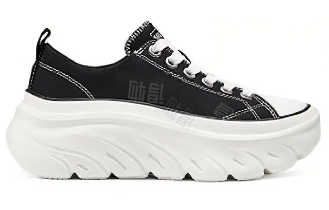 Skechers Street
