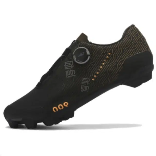 DECATHLON