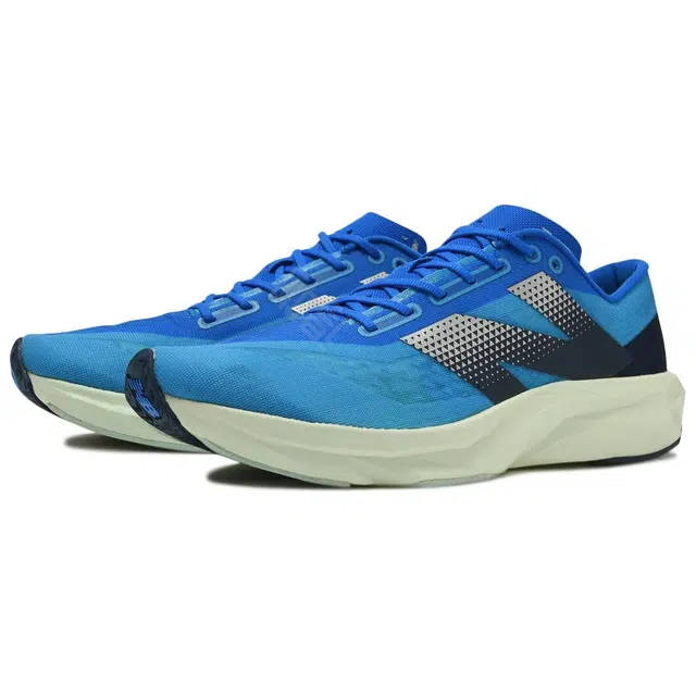 New Balance NB FuelCell