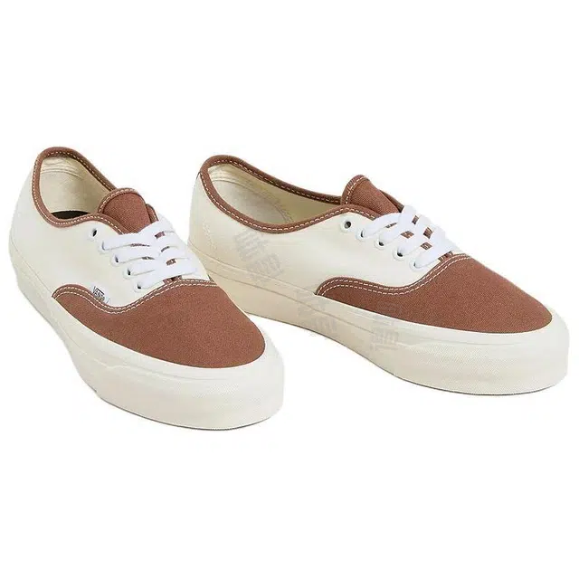 Vans Authentic