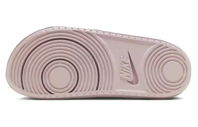 Nike Offcourt