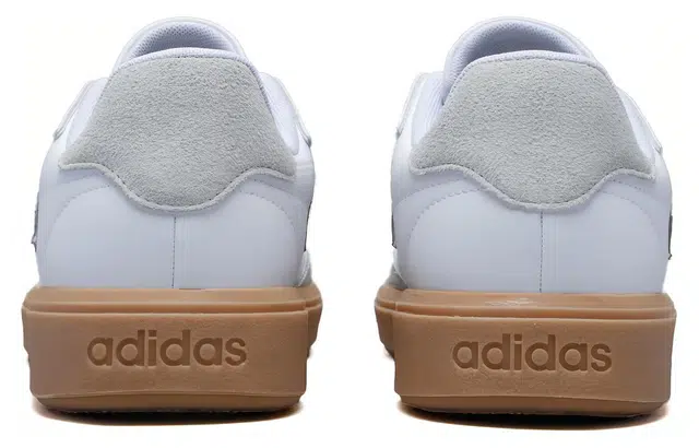 adidas COURTBLOCK