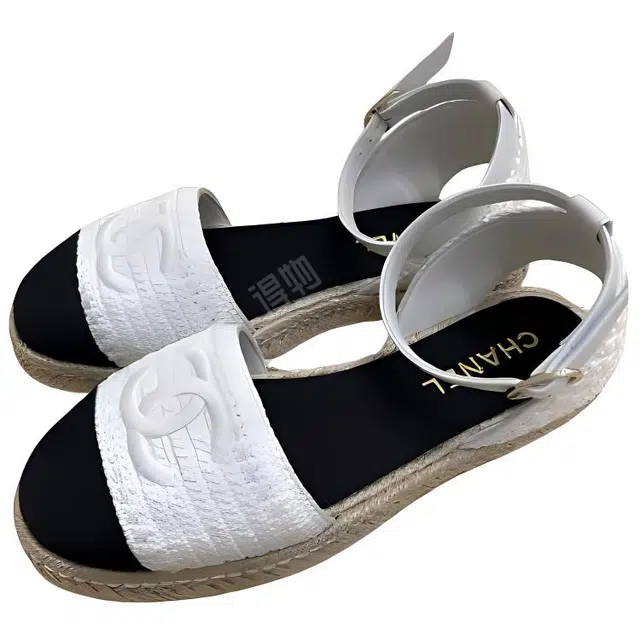 CHANEL 24S