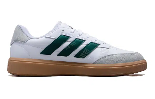 adidas COURTBLOCK
