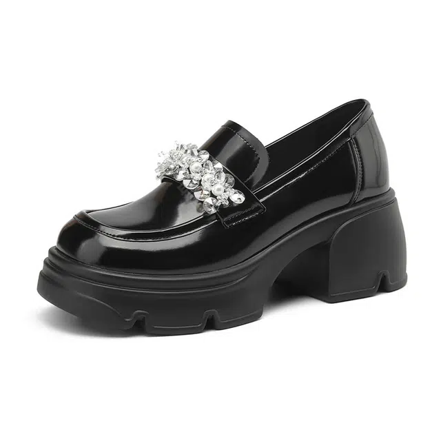 DAPHNE PU