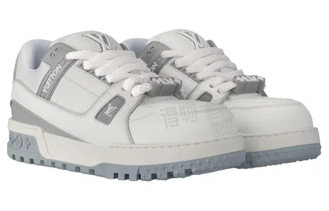 LOUIS VUITTON Trainer Maxi