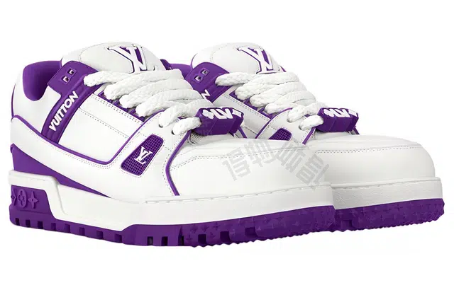 LOUIS VUITTON Trainer Maxi
