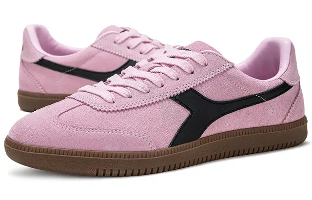 diadora