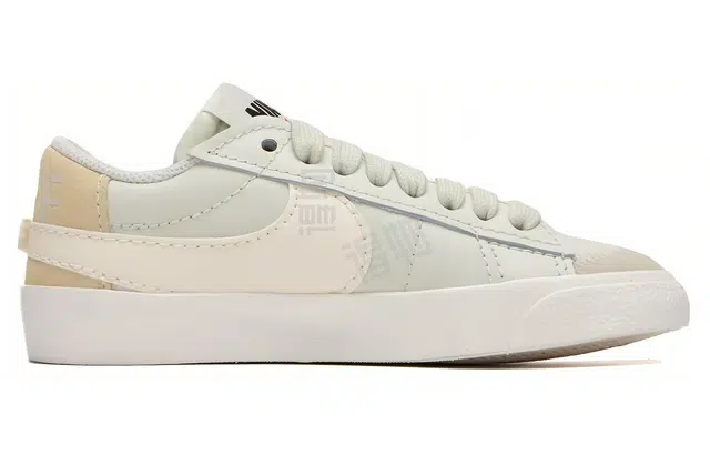 Nike W Blazer Low '77 Jumbo