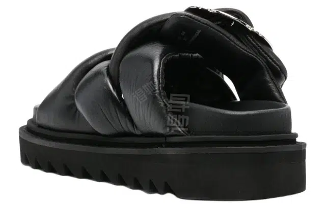 Toga Pulla