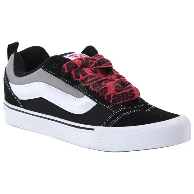 Vans Knu Skool
