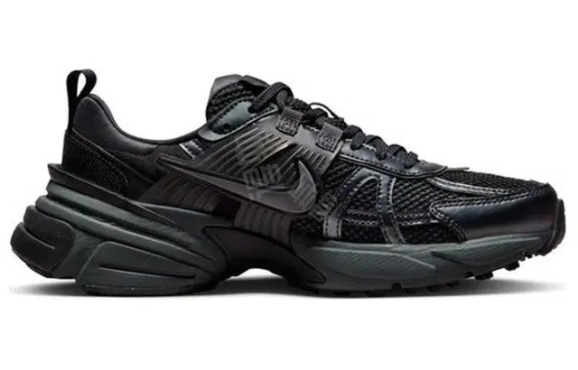 2024 Nike V2K Run