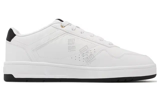 PUMA Court Classic