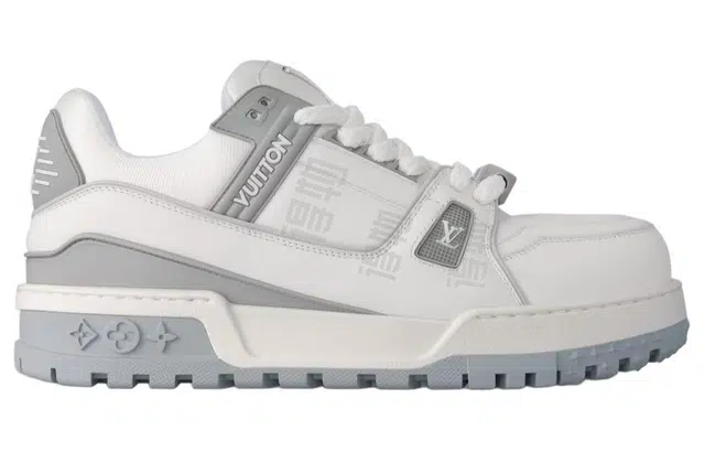 LOUIS VUITTON Trainer Maxi