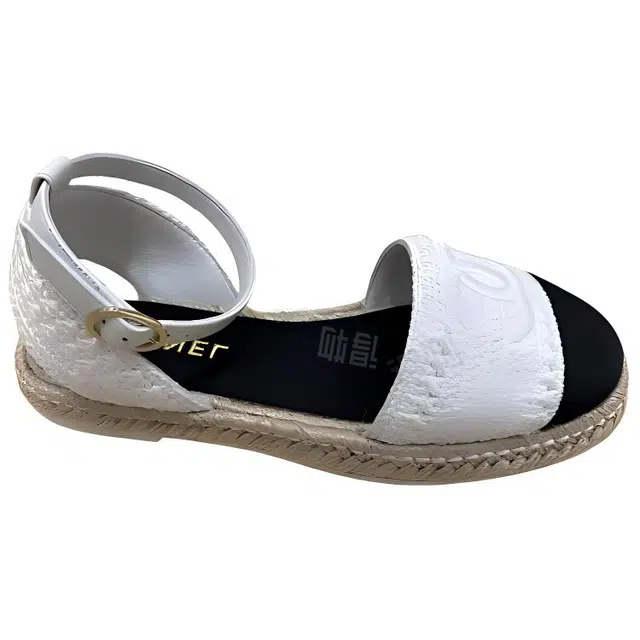 CHANEL 24S