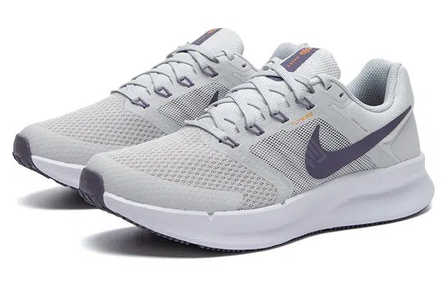 Nike Run Swift 3