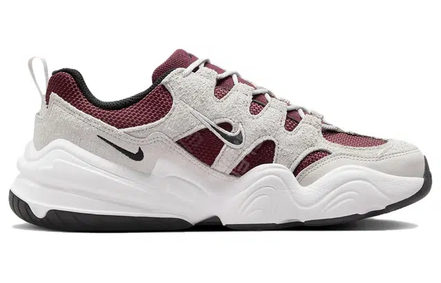 Nike Tech Hera