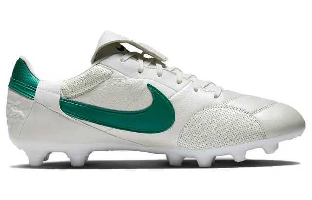 Nike Premier 3
