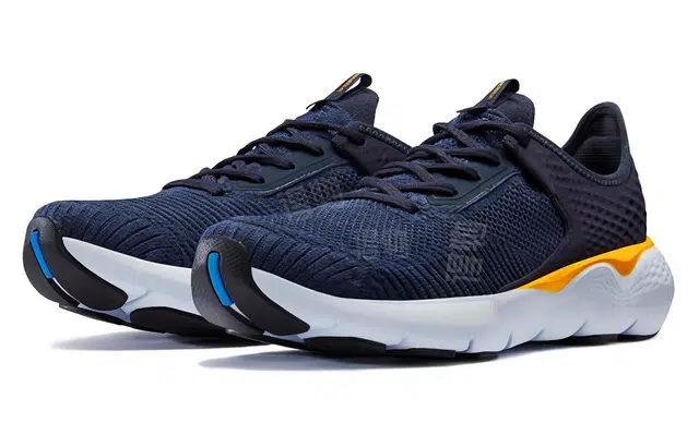 DECATHLON