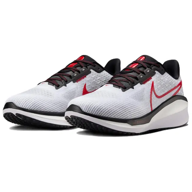 Nike Air Zoom Vomero 17
