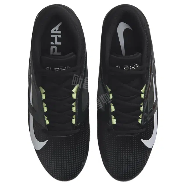 Nike Alpha Menace 4 Pro