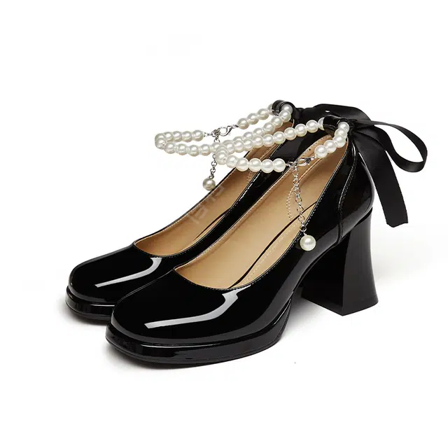DAPHNE PU
