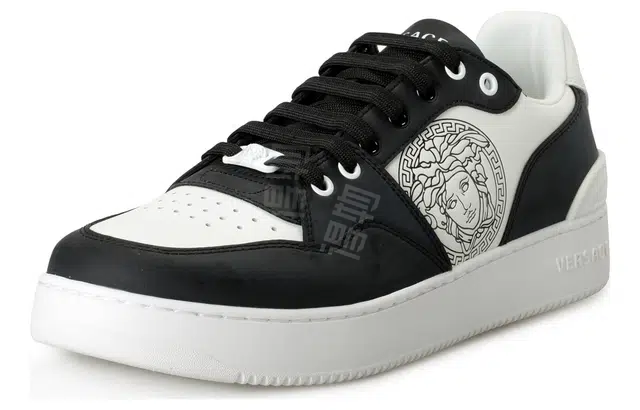 VERSACE
