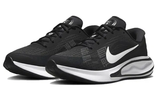 Nike Journey Run