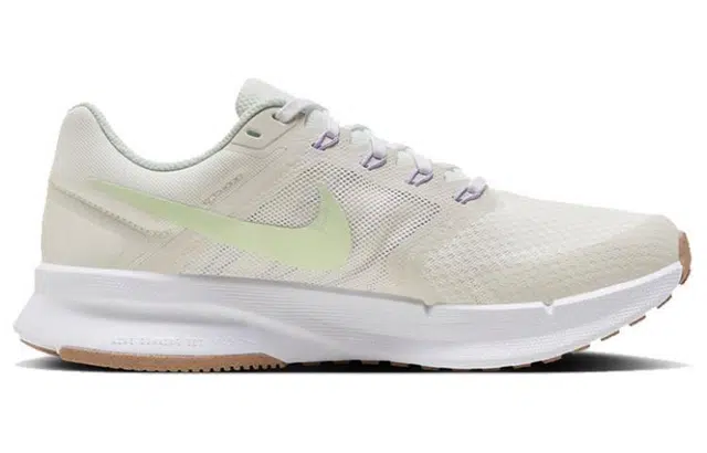 Nike Run Swift 3
