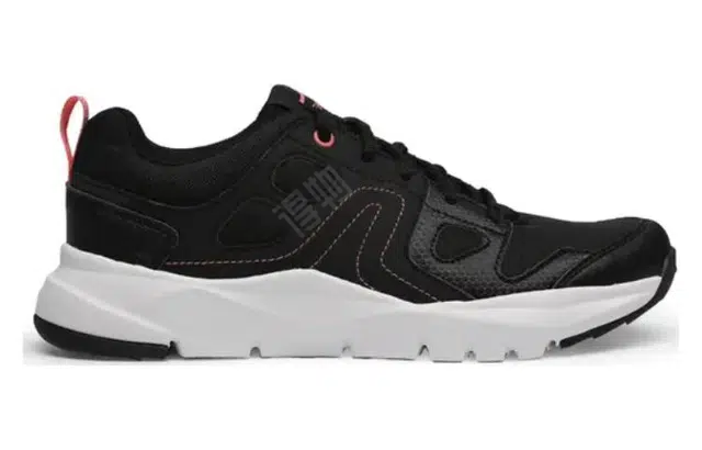 DECATHLON