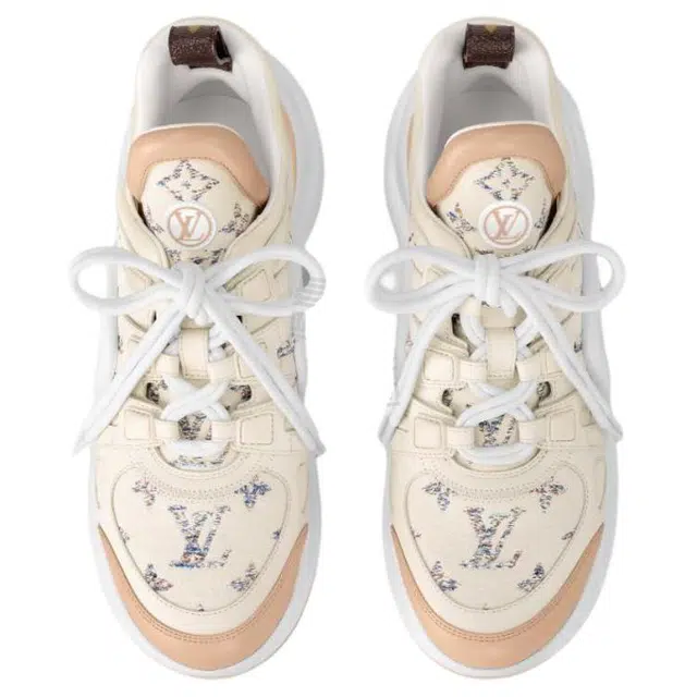 LOUIS VUITTON Archlight 1.0