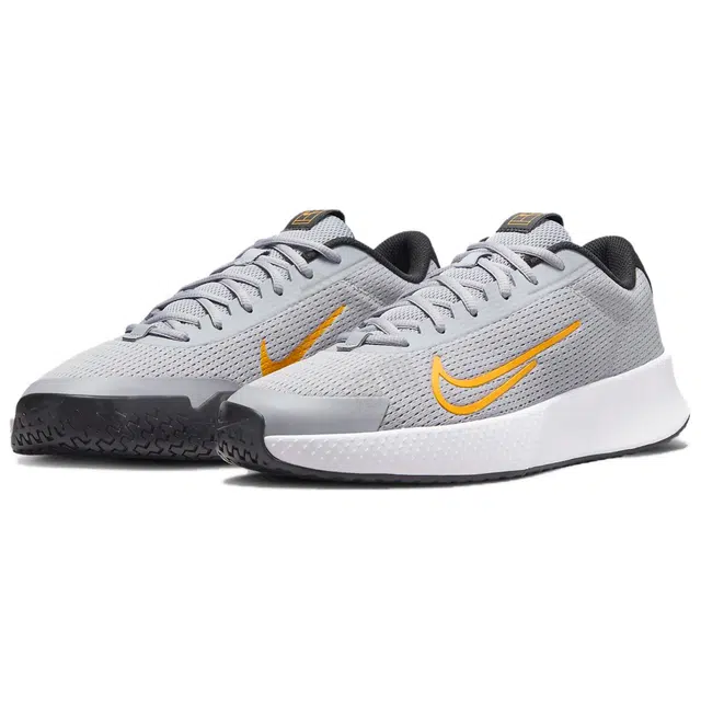 Nike Court Vapor