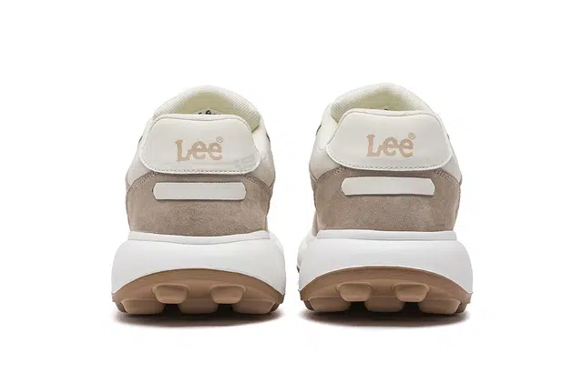 Lee