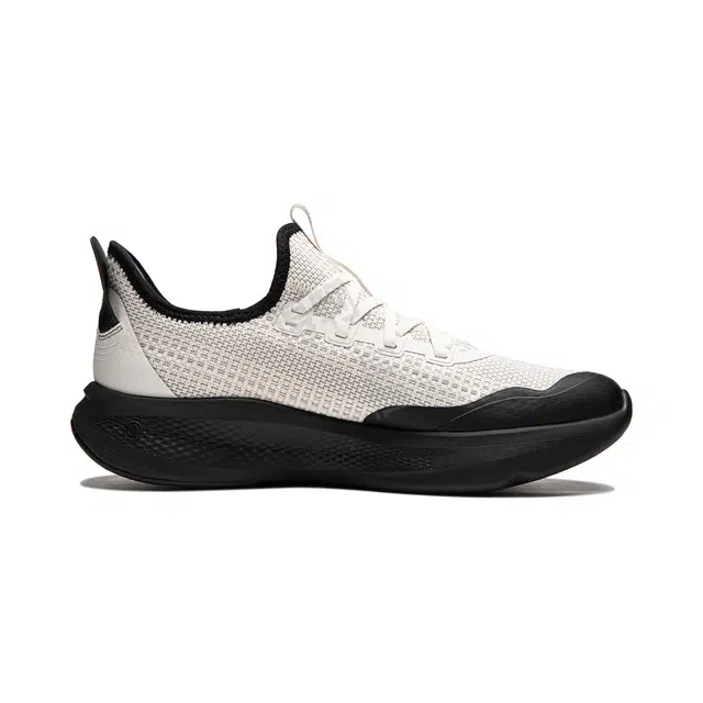 LiNing slip on