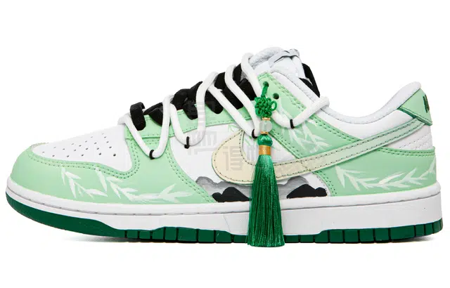 Nike Dunk 520