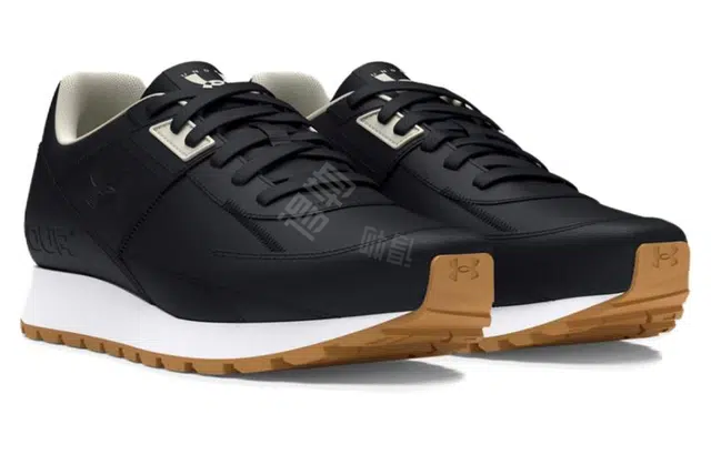 Under Armour Essential-
