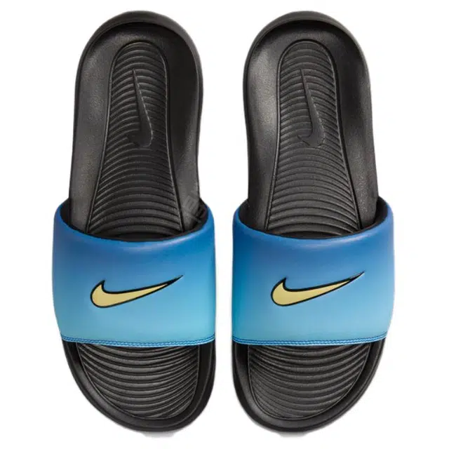 Nike Victori One