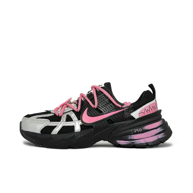 Nike V2K Run Y2K