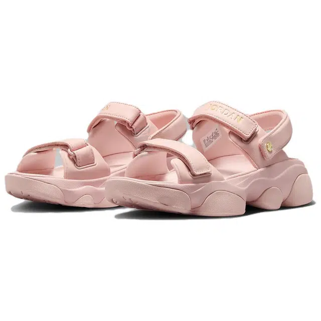 Jordan Deja Sandal