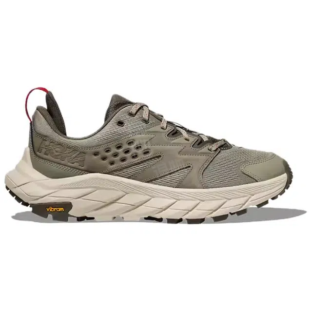 HOKA ONE ONE Anacapa Breeze
