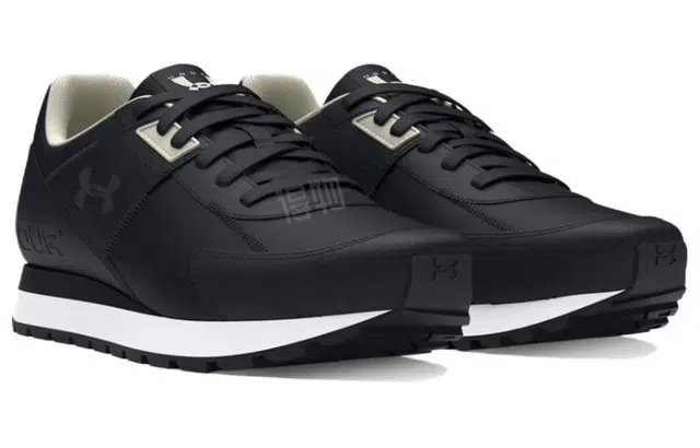 Under Armour Essential-