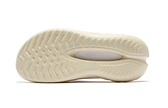 Saucony
