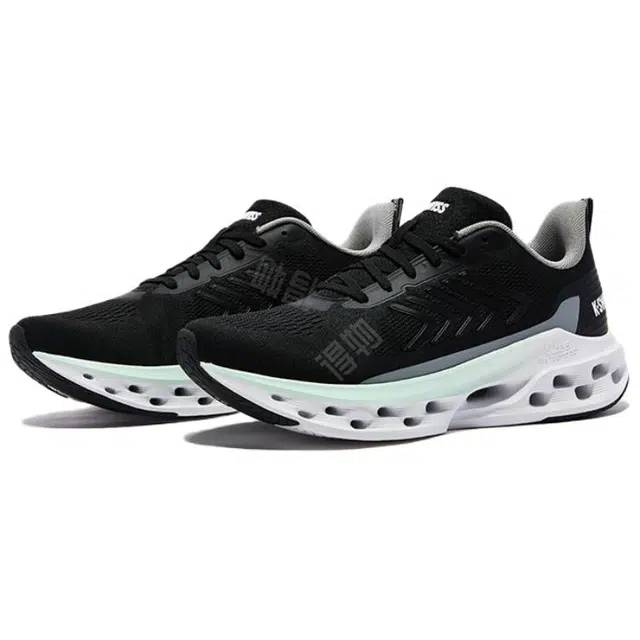 KSWISS TPU