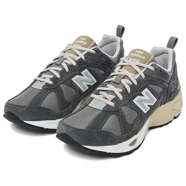 New Balance NB 878