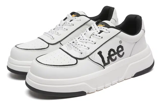 Lee