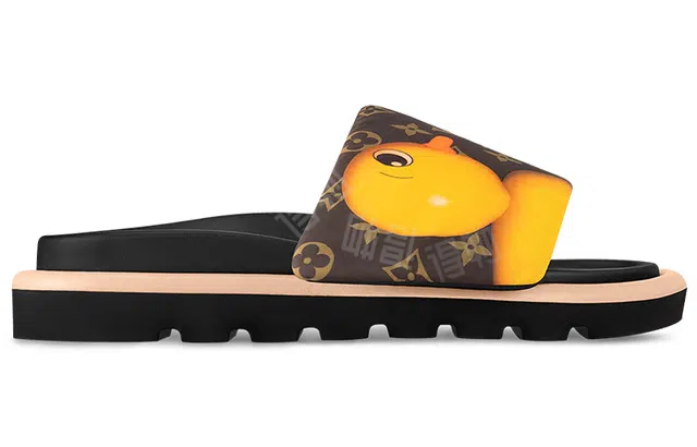 LOUIS VUITTON Pillow