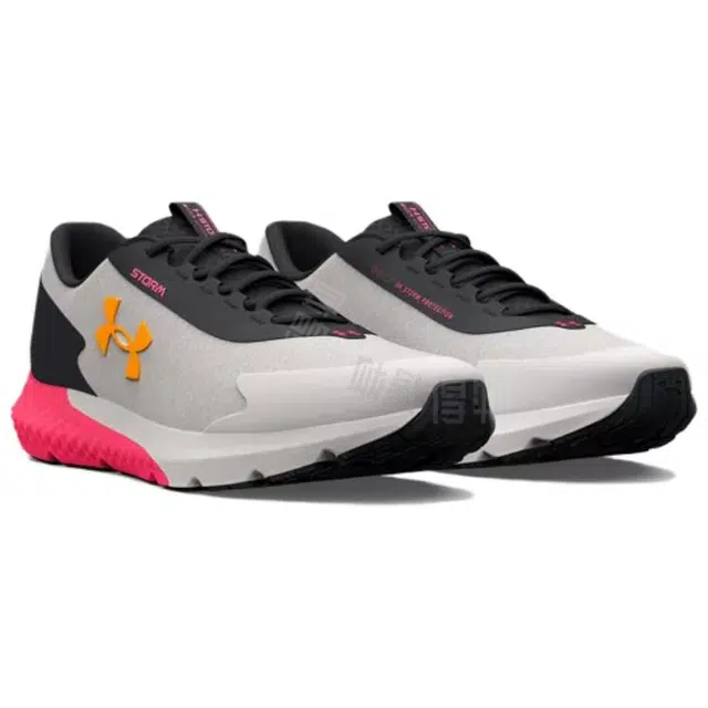Under Armour Charged Rogue 3