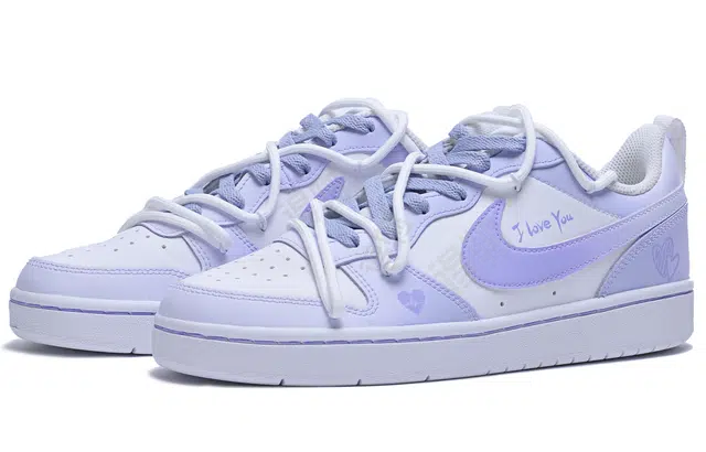 Nike Court Borough Low 520 GS