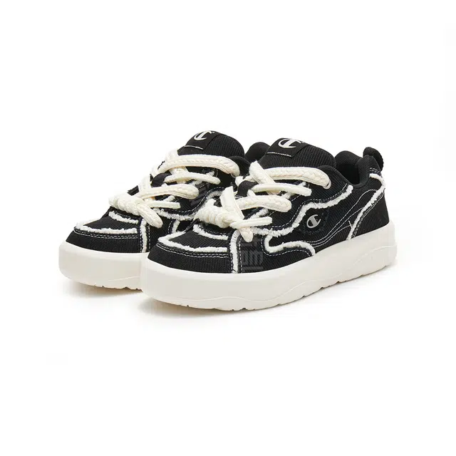 Champion Essentials Broken Splicing C-Logo