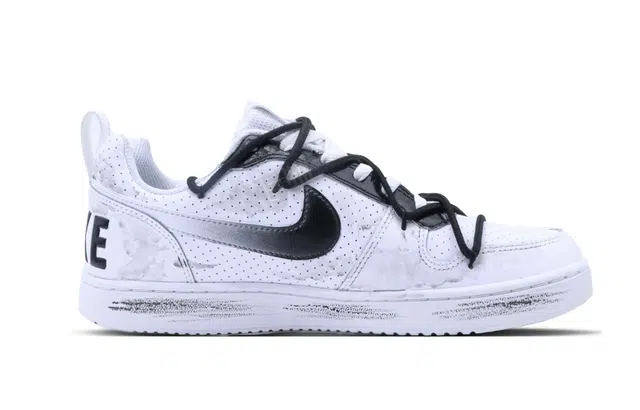 Nike Court Borough Low